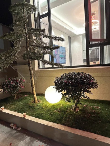 Spherical Garden Light